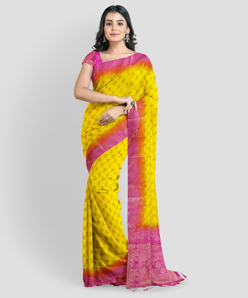 Free pallu saree clearance style