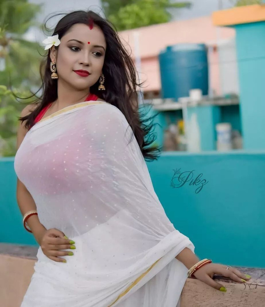Buy Florona Enterprise Polka Print Bollywood Chiffon White Sarees Online Best Price In India Flipkart