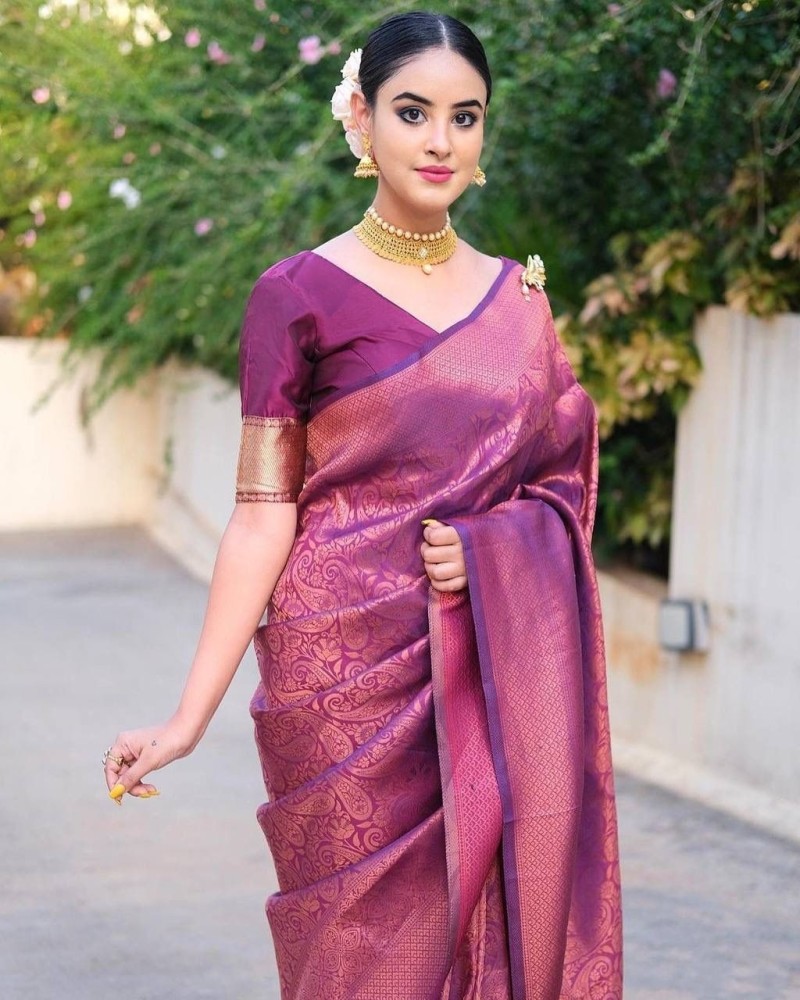 Buy Magenta Jacquard Kanjeevaram Silk Wedding Saree With Blouse From Ethnic  Plus