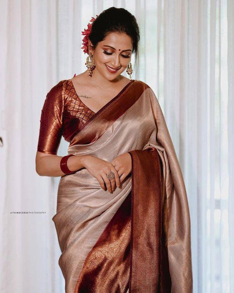 Flipkart woman saree on sale