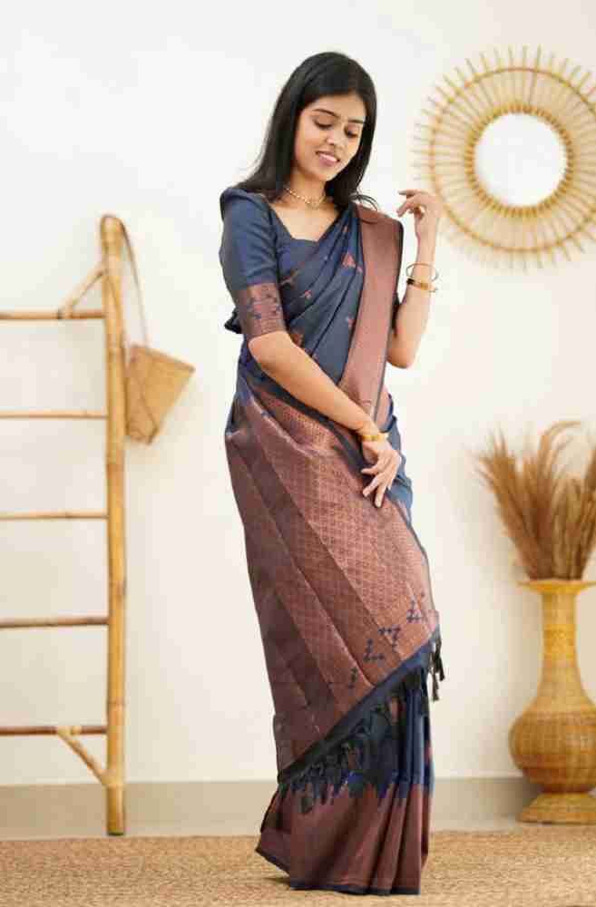 Silk Blend Navy Blue Striped Saree With Blouse Piece