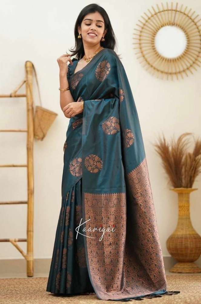 Silk Blend Navy Blue Striped Saree With Blouse Piece