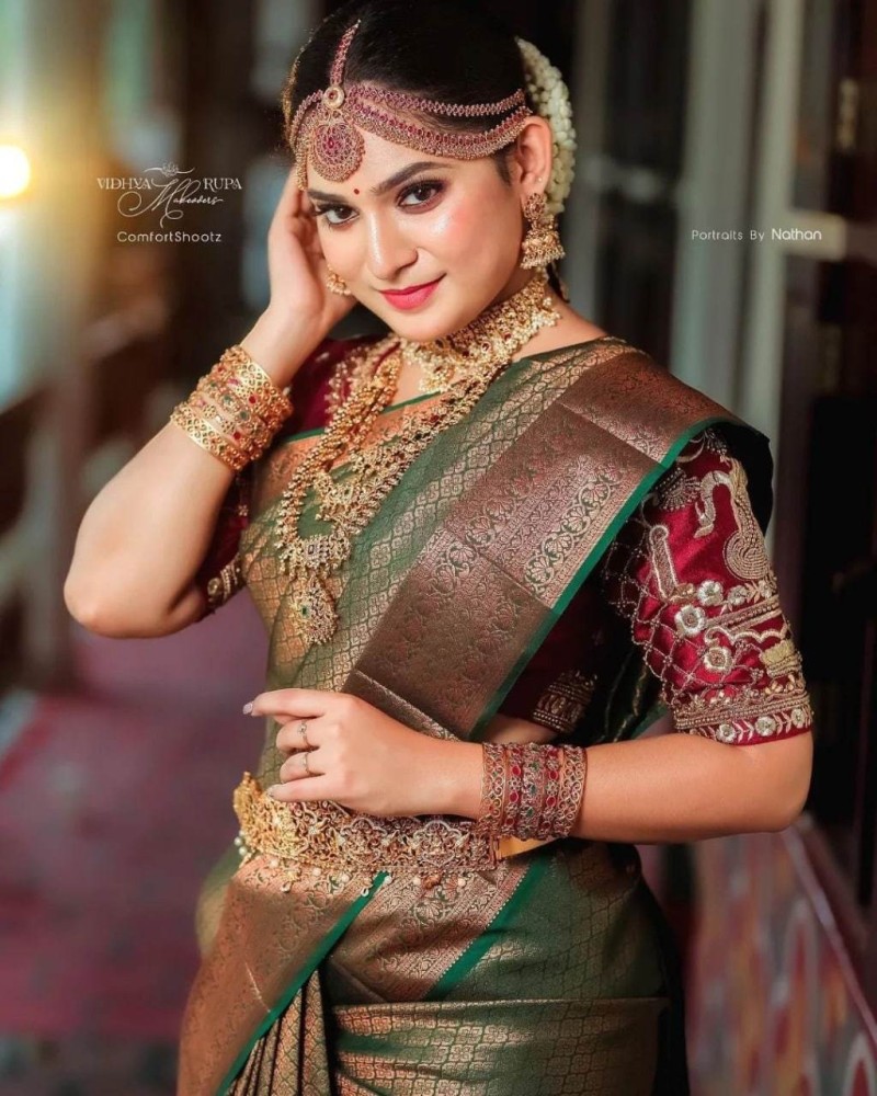 Buy RK Impex Woven Bollywood Jacquard Green Sarees Online @ Best