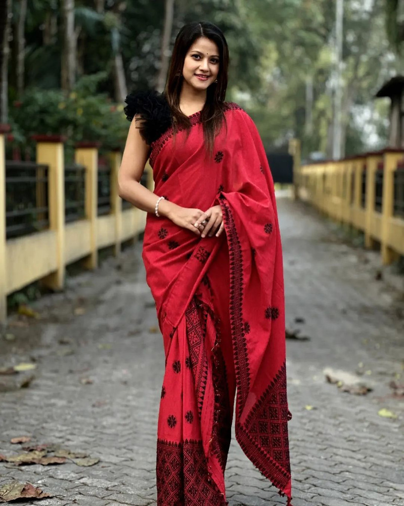 Mekhla saree online 2025