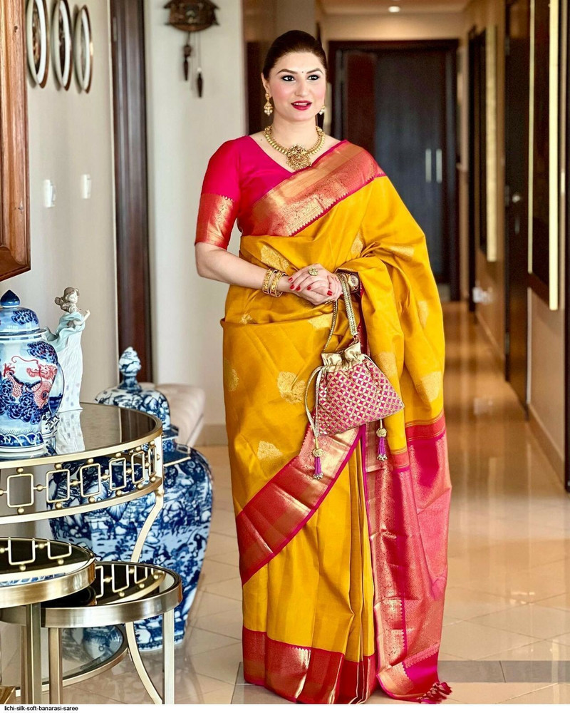 Flipkart wedding hotsell banarasi saree