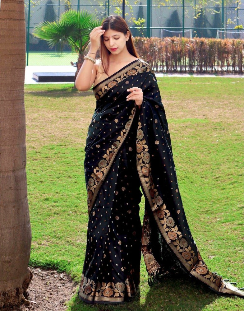 Black saree with golden border flipkart sale