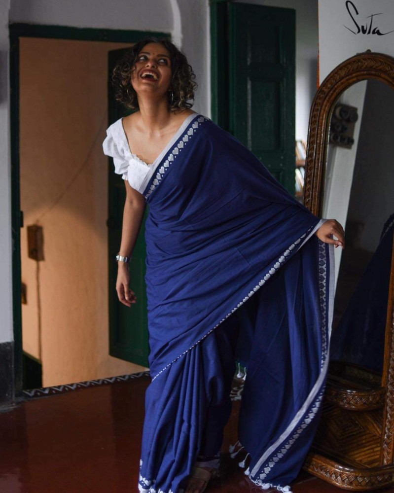 Buy Balika bodhu Solid/Plain Handloom Pure Cotton Blue, White Sarees Online  @ Best Price In India