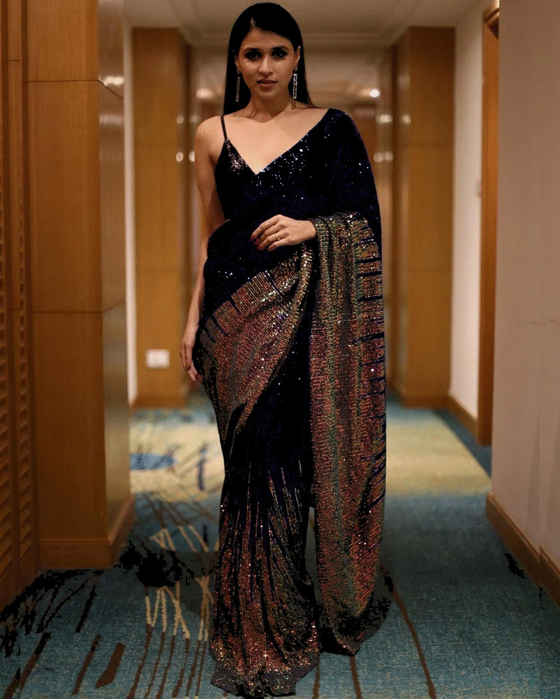 Black saree with store golden border flipkart