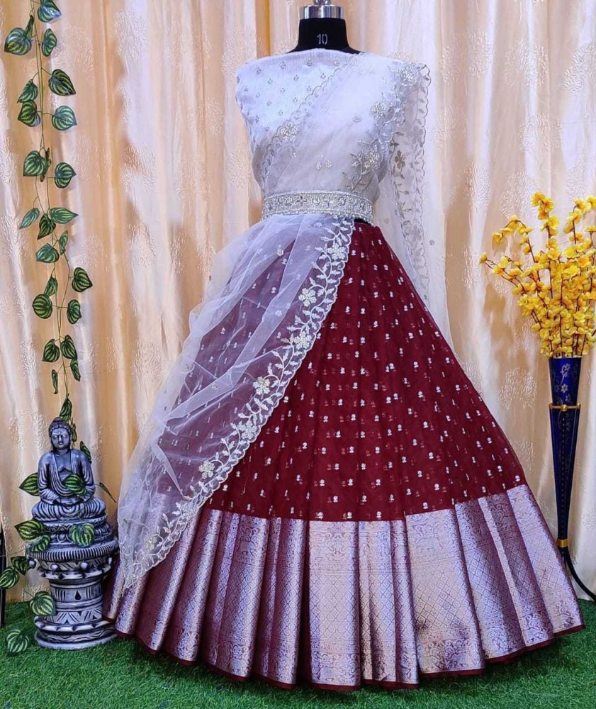 Bridal Lehenga Choli - Upto 50% to 80% OFF on Dulhan Lehenga Online |  Flipkart.com