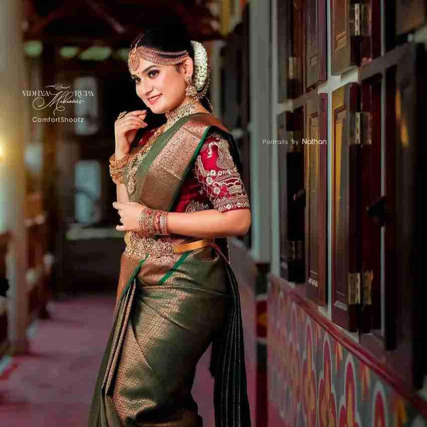 Dark green bridal saree on sale