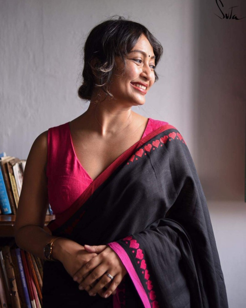 Syama in Cotton saree and Black bra, Syamamohini