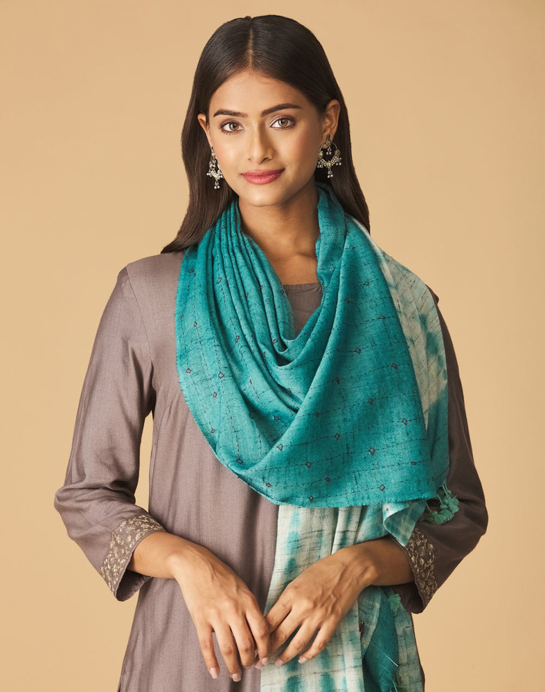 Flipkart stoles on sale