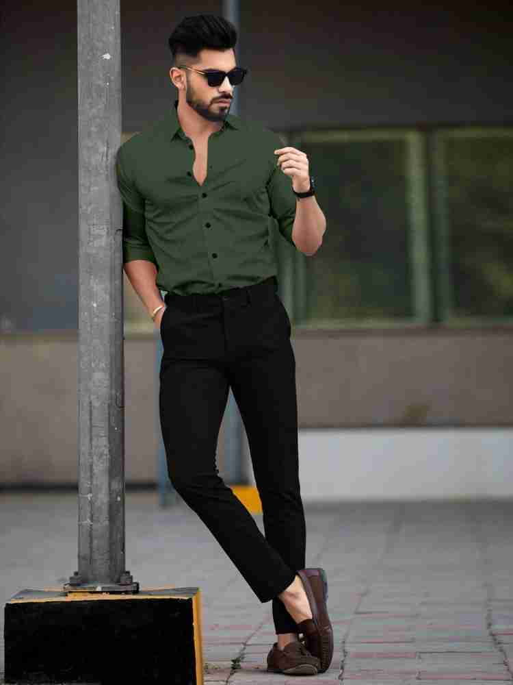 UV FASHION Men Solid Casual Dark Green Shirt