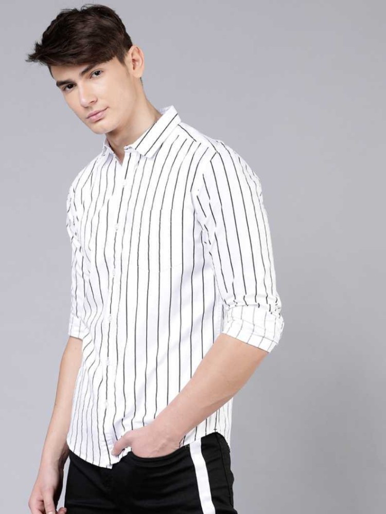 white shirt with black line