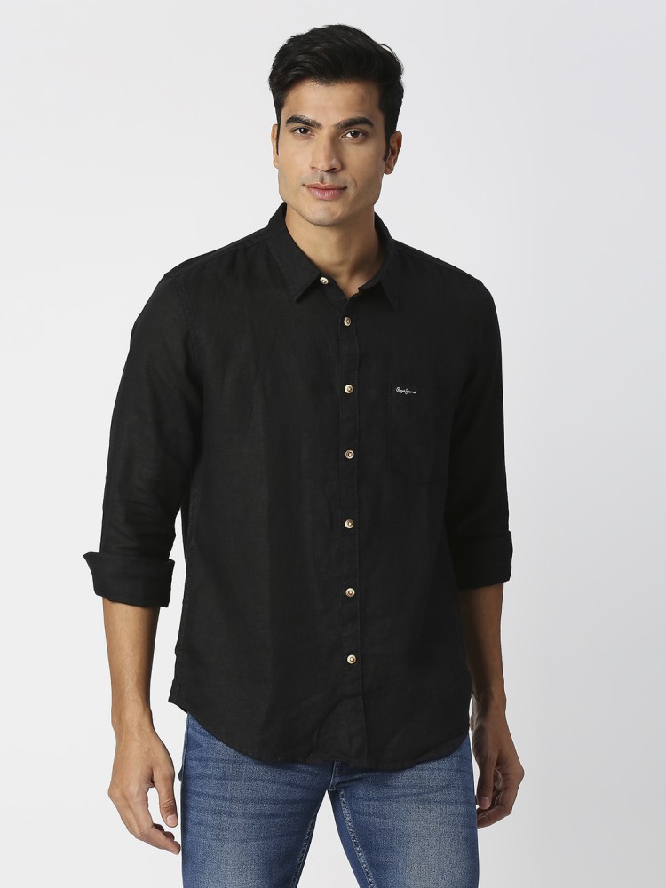 Black shirt with hot sale which colour jeans