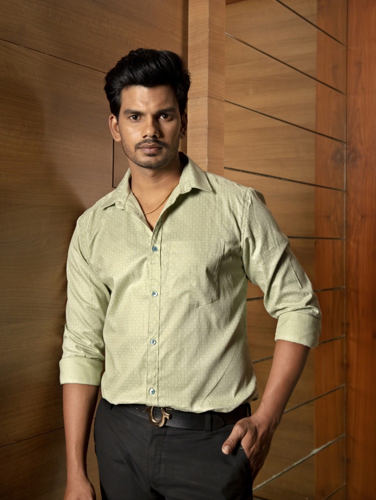 Kozmen Green Plain Pure Cotton Shirt, Casual, Full Sleeves at Rs