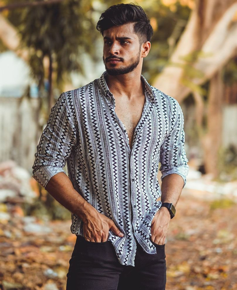 RUDRA SHOPPING WORLD Men Printed Casual Black White Shirt Buy