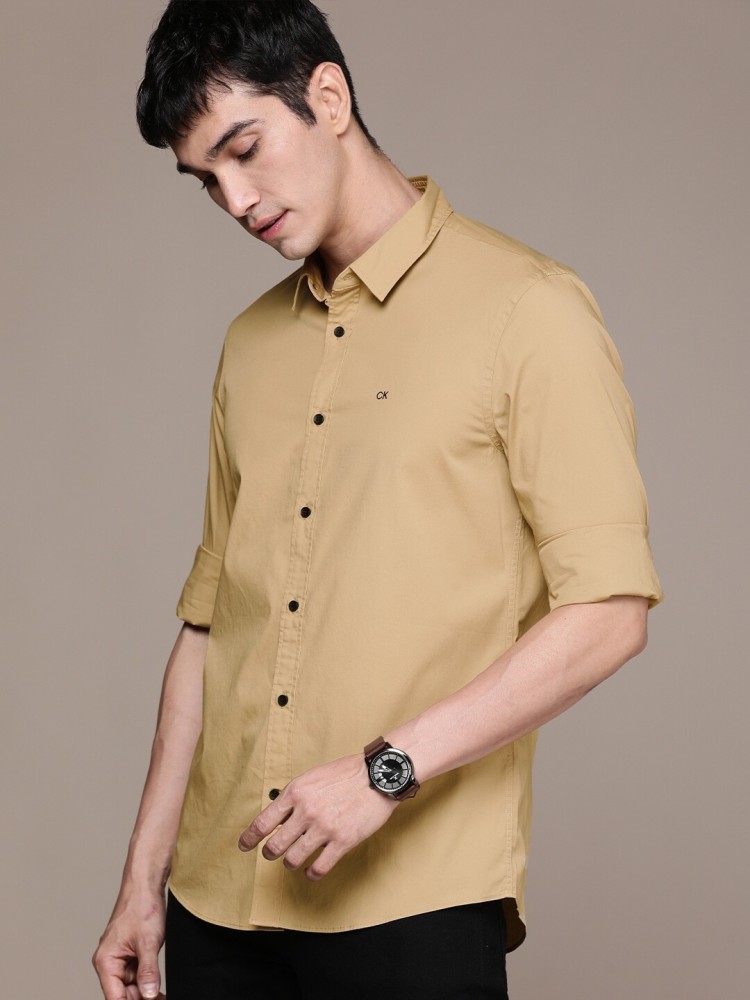 Calvin Klein Jeans Men Solid Casual Cream Shirt - Buy Calvin Klein