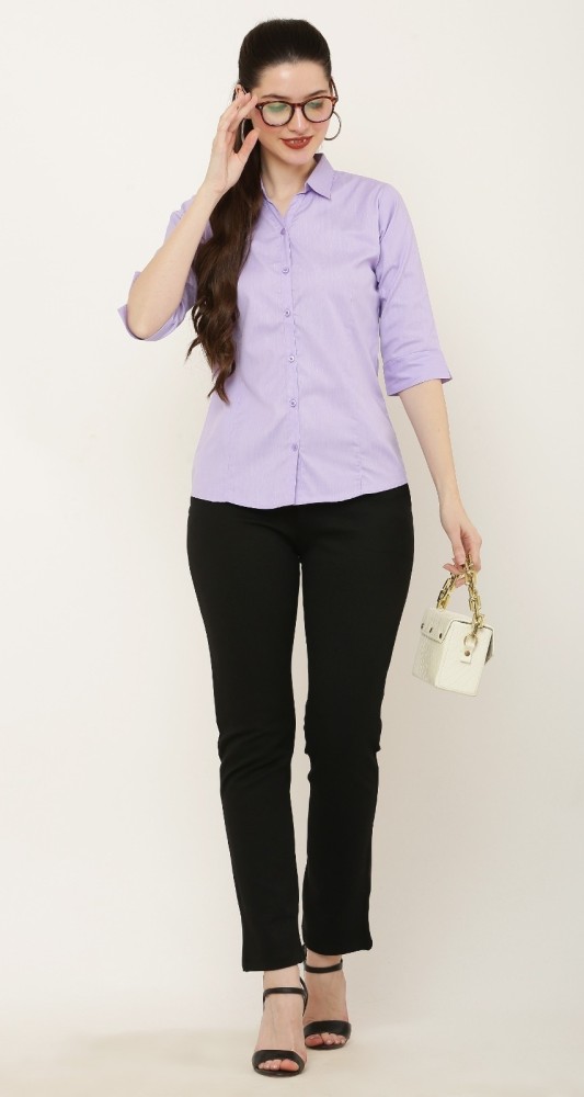 What Color Pants To Wear With Purple Shirt For Women?