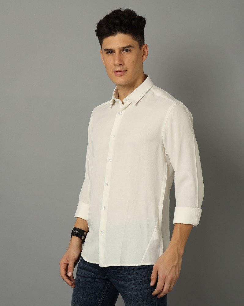 White casual shirt with 2024 jeans