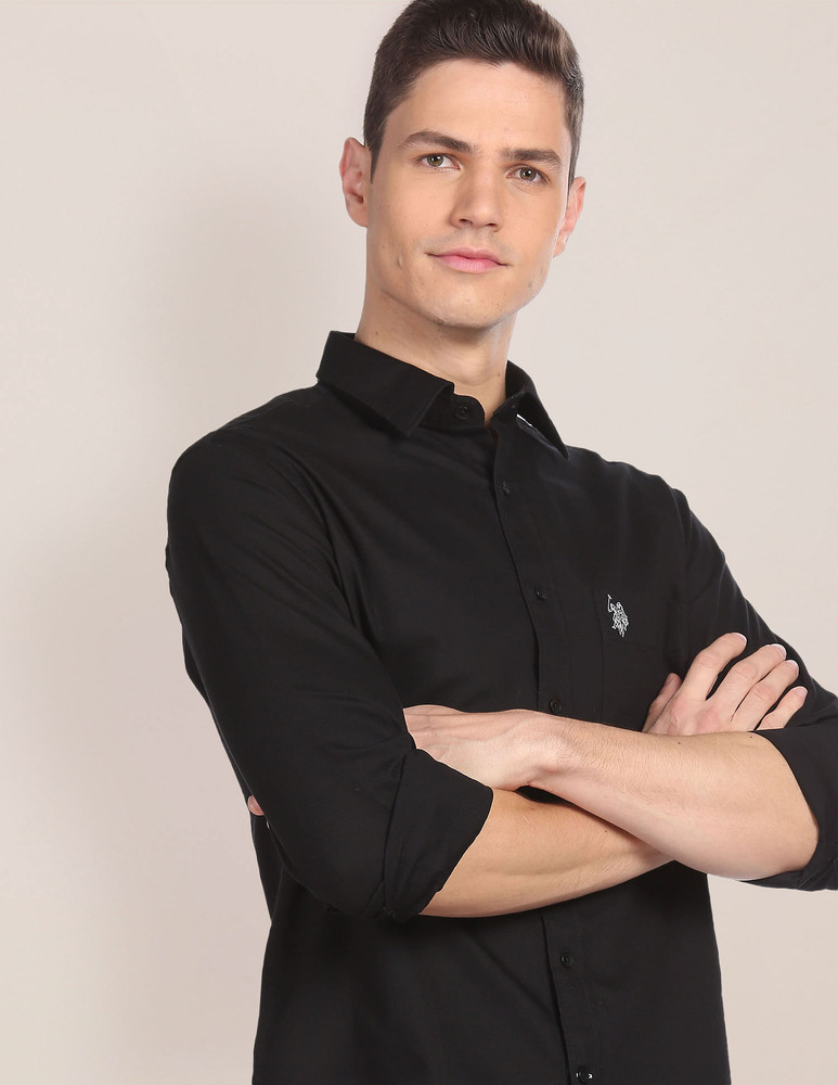 black shirt us polo