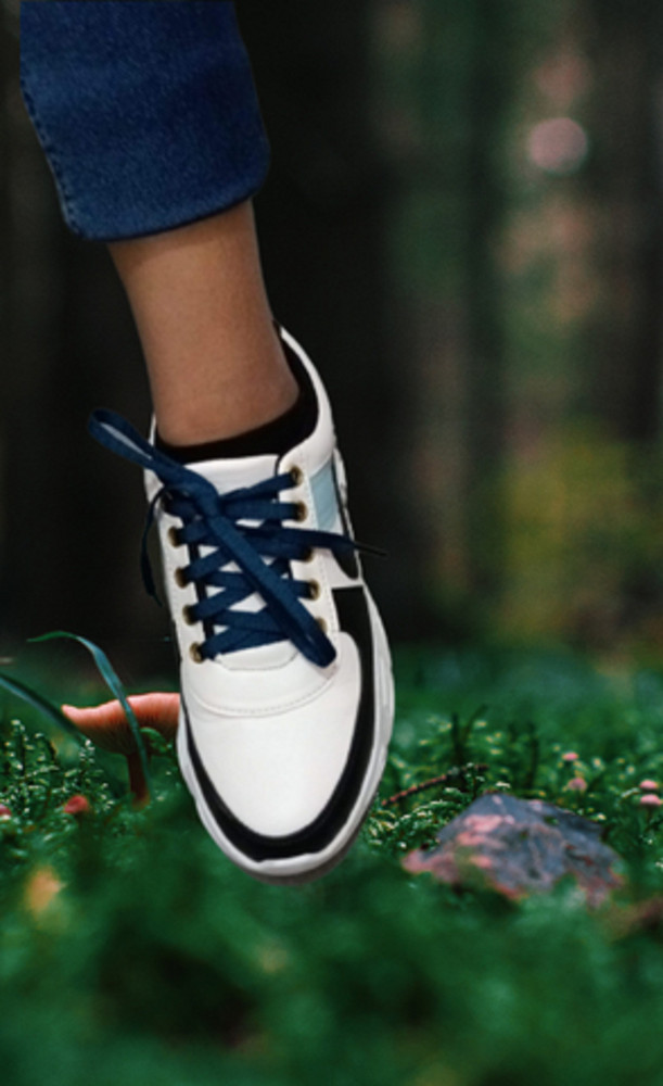 Sports shoe laces store