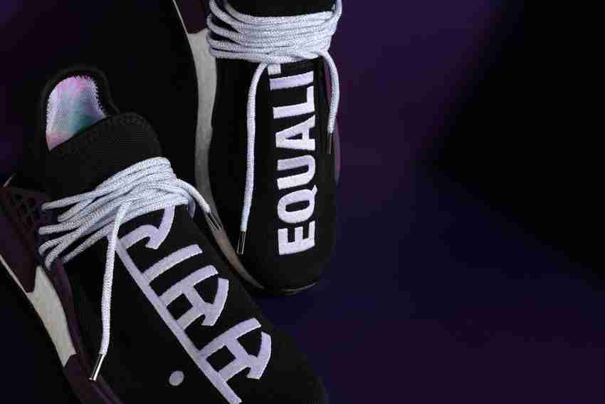 Nike round on sale laces