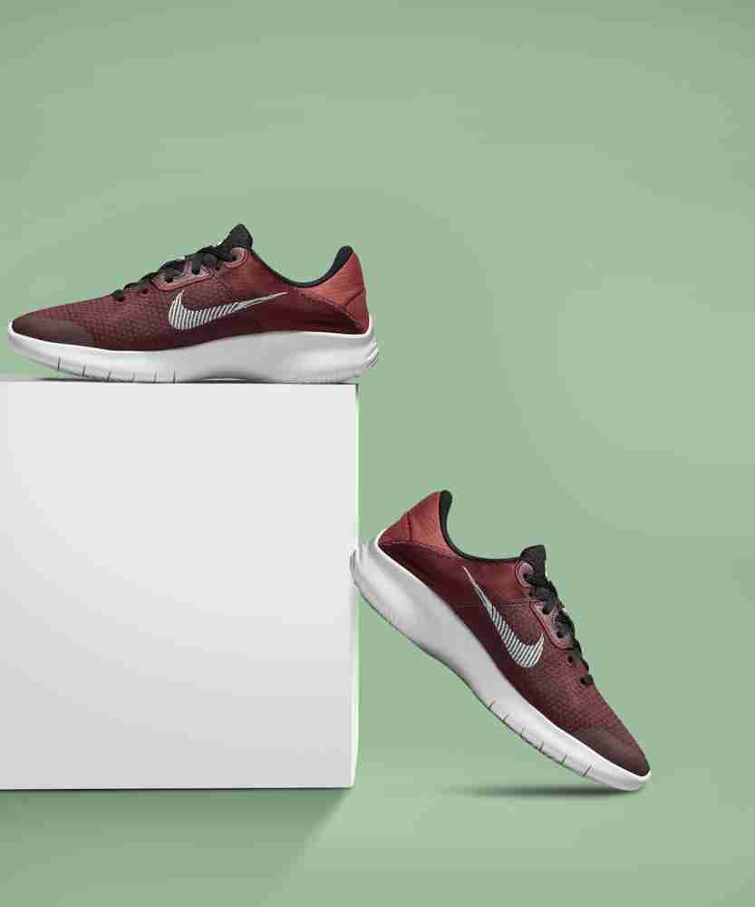 Maroon nike girl shoes sales