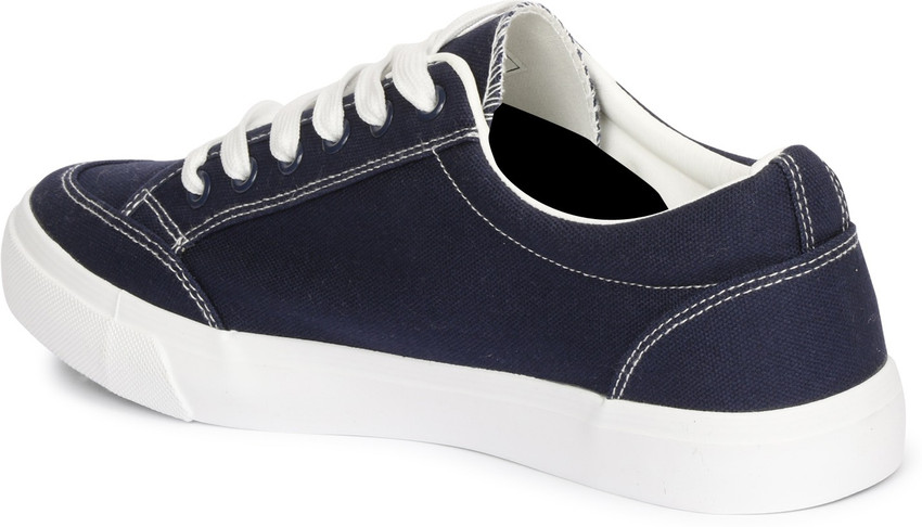 Cpm 2025 canvas shoes