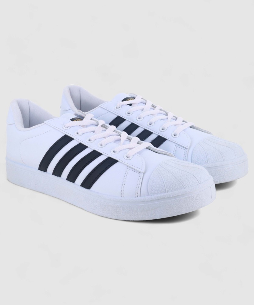 Sparx white shoes flipkart online