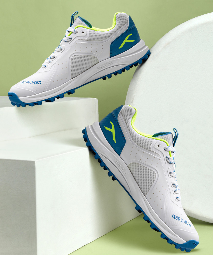 Nike cricket shoes flipkart store