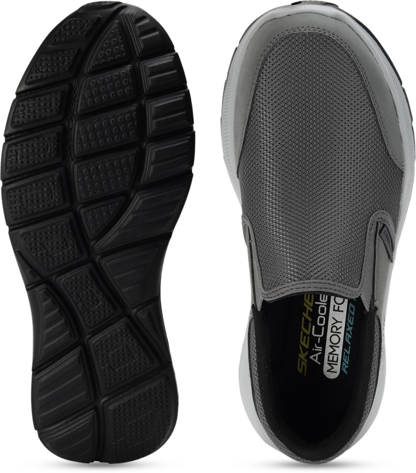 Skechers relaxed fit memory foam clearance 0.5