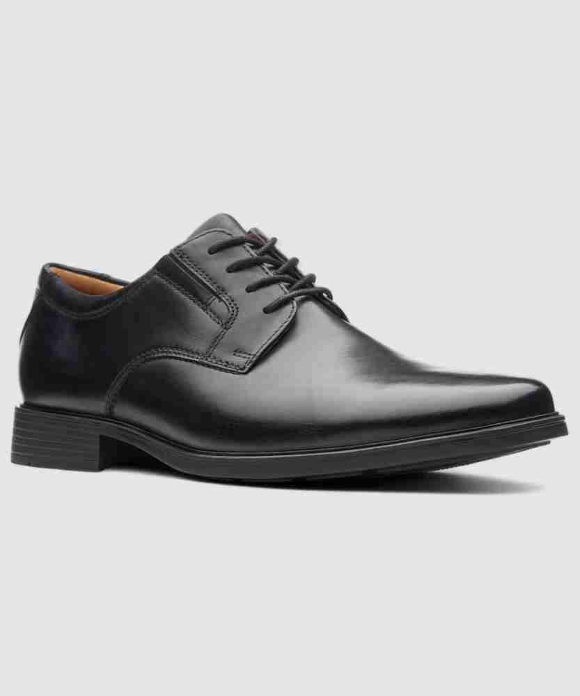 CLARKS Tilden Plain Casuals For Men Buy Black Leather Color CLARKS Tilden Plain Casuals For Men Online at Best Price Shop Online for Footwears in India Flipkart