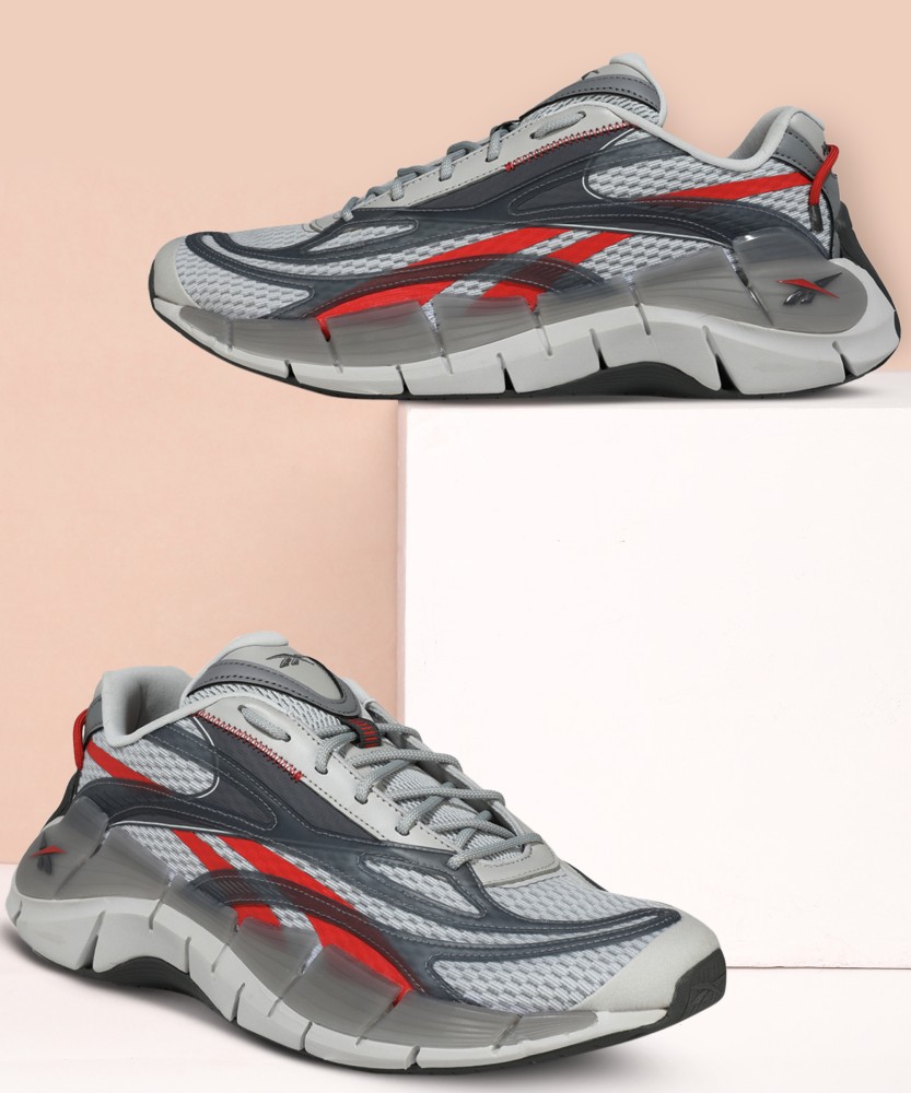 Reebok sports store shoes in flipkart