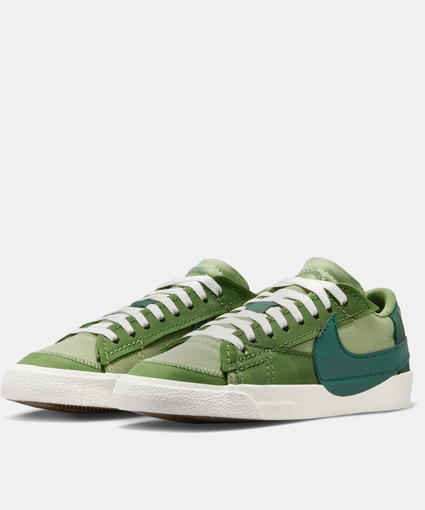 Blazer low best sale big swoosh