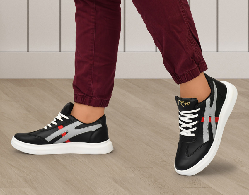 Sneakers with extra cushion discount