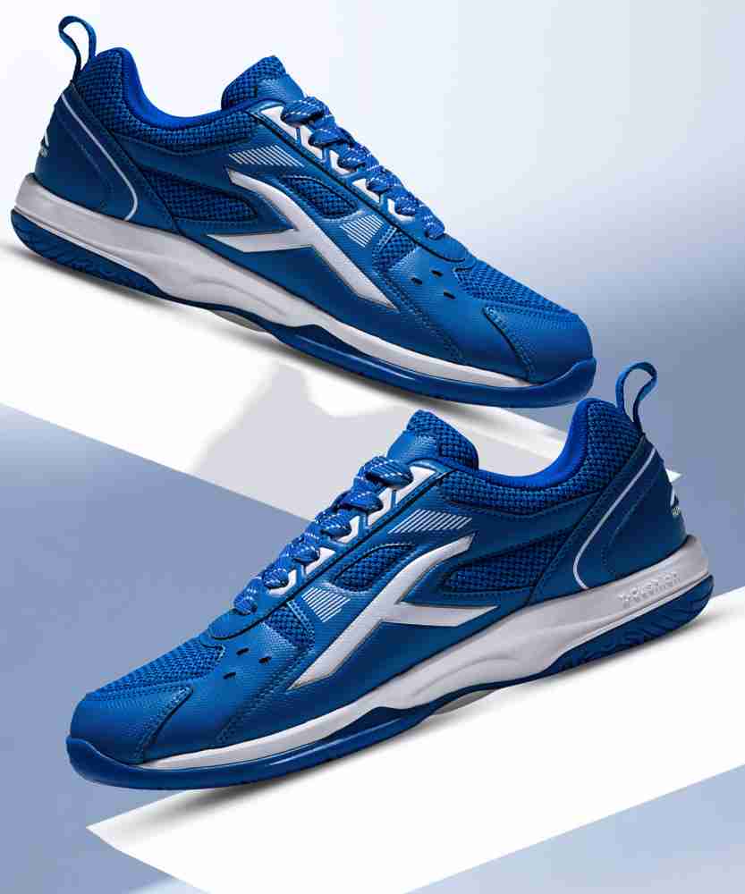 Mizuno badminton shoes store flipkart