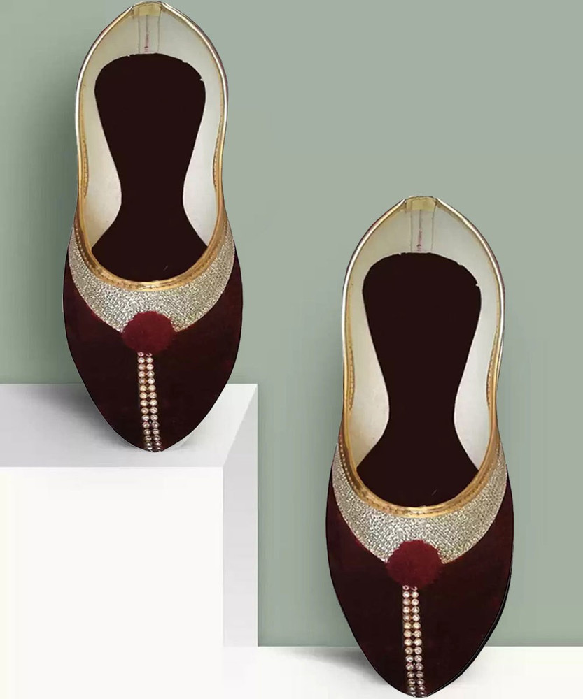 Giuro Ladies Mojari Jutis For Women Buy Giuro Ladies Mojari Jutis For Women Online at Best Price Shop Online for Footwears in India Flipkart