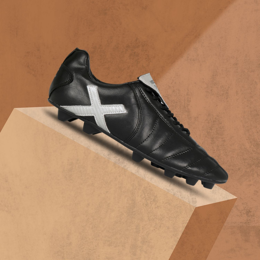 Vector x dynamic football shoes cheap