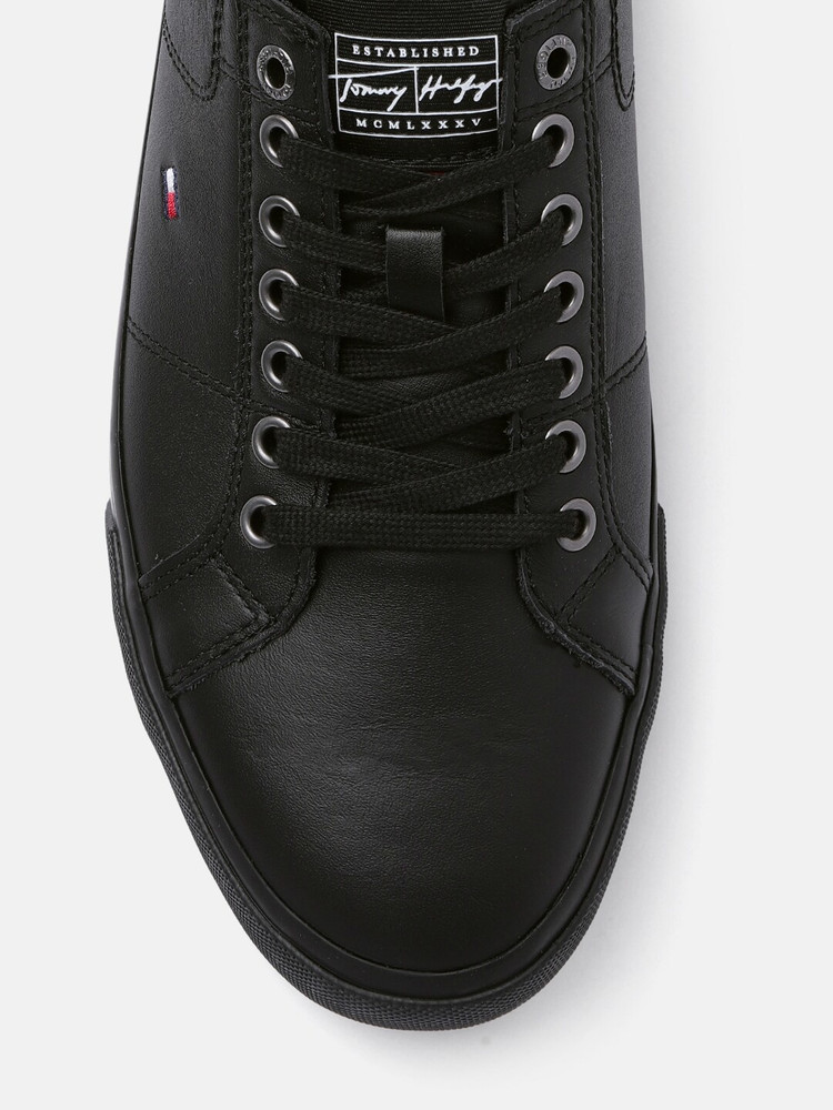 TOMMY HILFIGER Tommy Hilfiger Men Black Leather Sneakers Brogues For Men Buy TOMMY HILFIGER Tommy Hilfiger Men Black Leather Sneakers Brogues For Men Online at Best Price Shop Online for