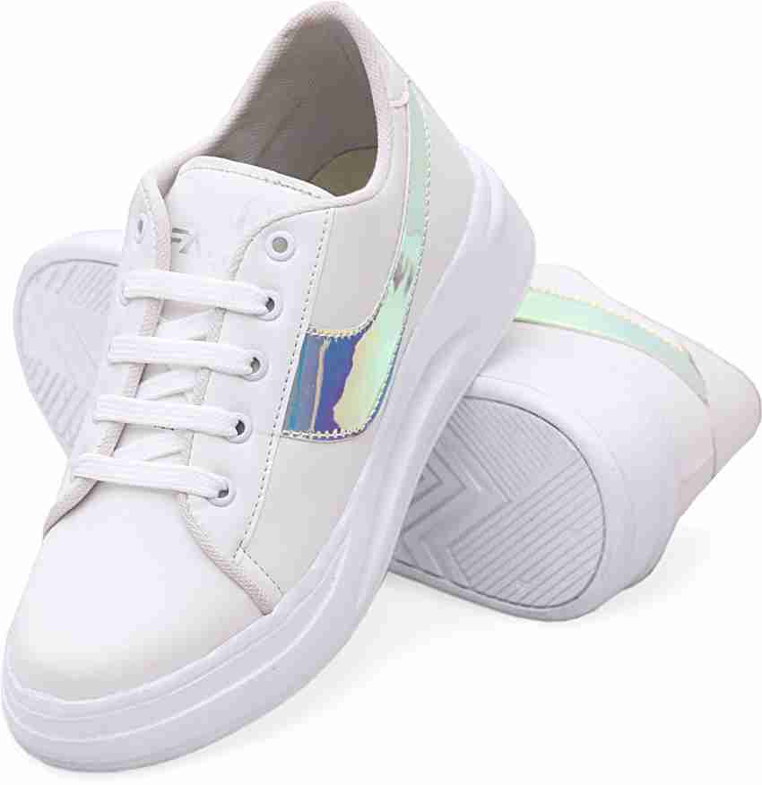 Only sneakers wit online