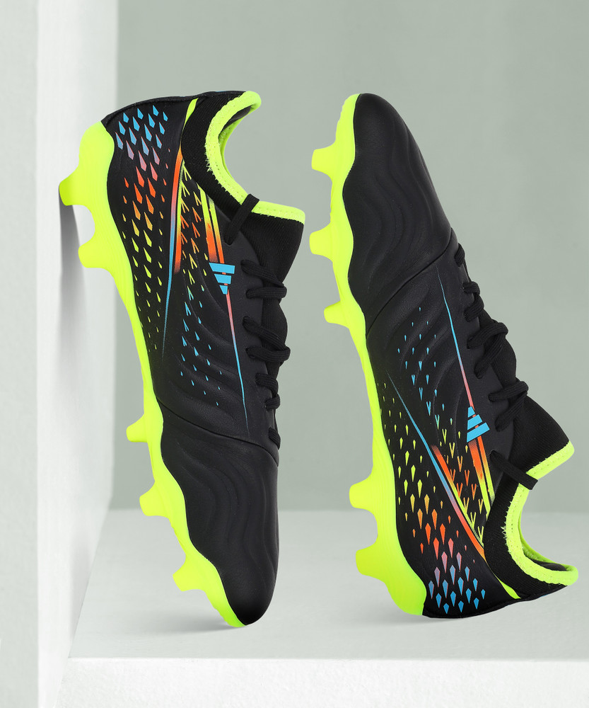 adidas football flipkart