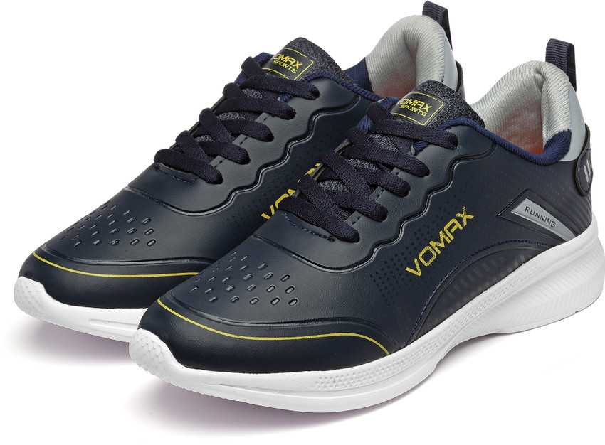 vomax sports shoes price