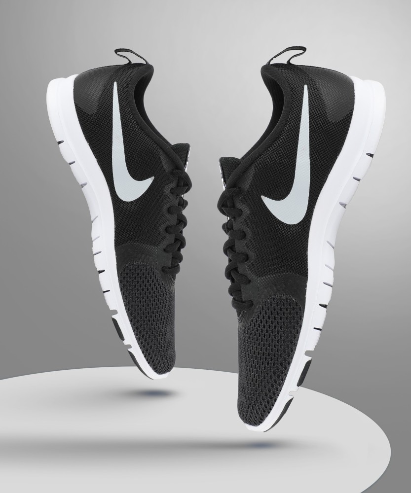 NIKE WMNS FLEX ESSENTIAL TR Running Shoes For Women - Buy NIKE WMNS FLEX  ESSENTIAL TR Running Shoes For Women Online at Best Price - Shop Online for  Footwears in India | Flipkart.com