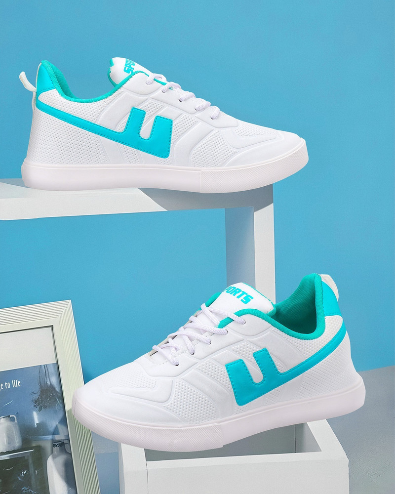 World Wear Footwear Lightweight Comfort Trendy Walking Outdoor Daily Use Sneakers For Women