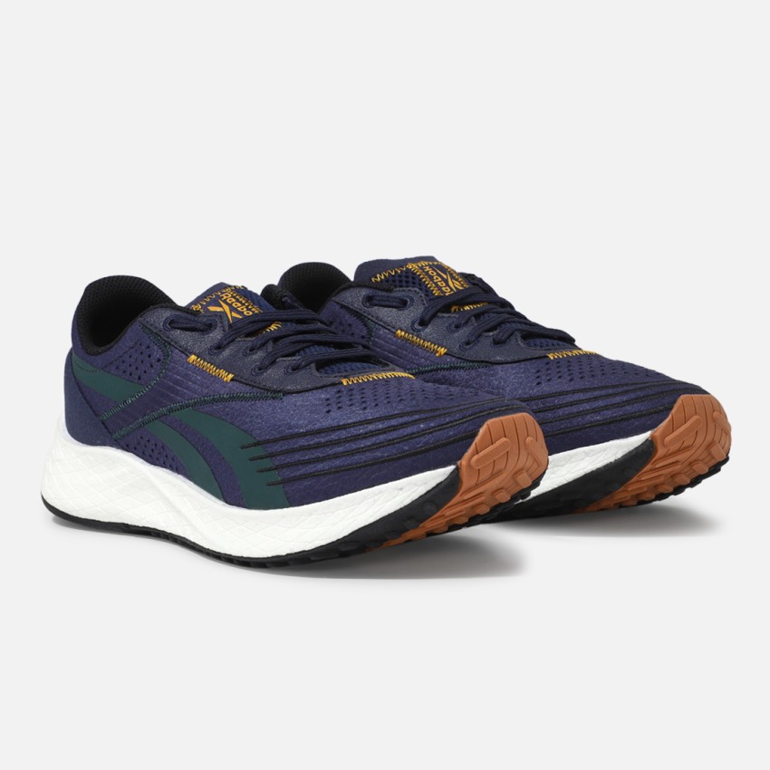 Reebok estive on sale