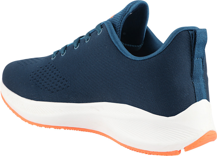 Running shoes toronto clearance