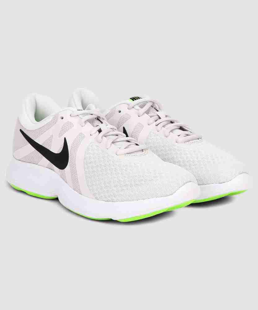 Nike revolution fashion 4 white mens