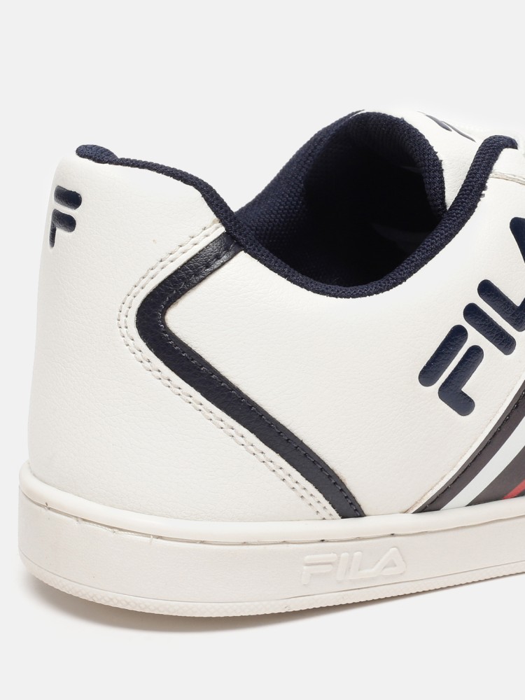 Fila sneakers shop popular