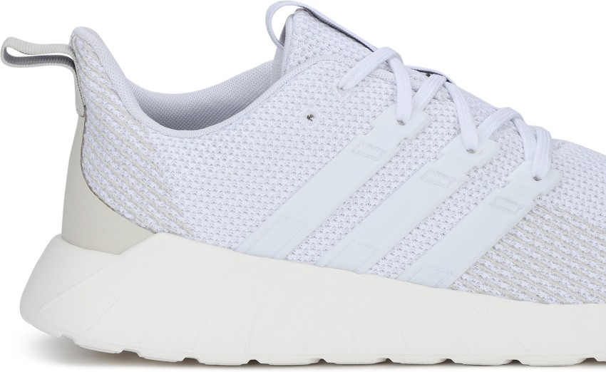 Adidas questar flow pret online